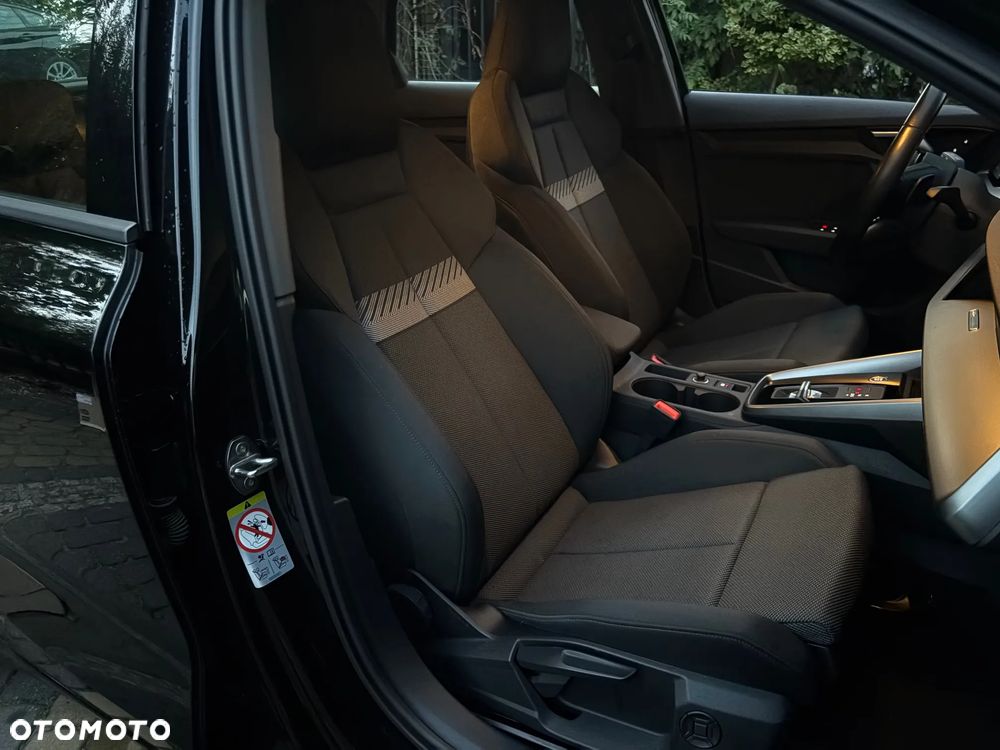 Audi A3 Sportback 35 TFSI S tronic - 26