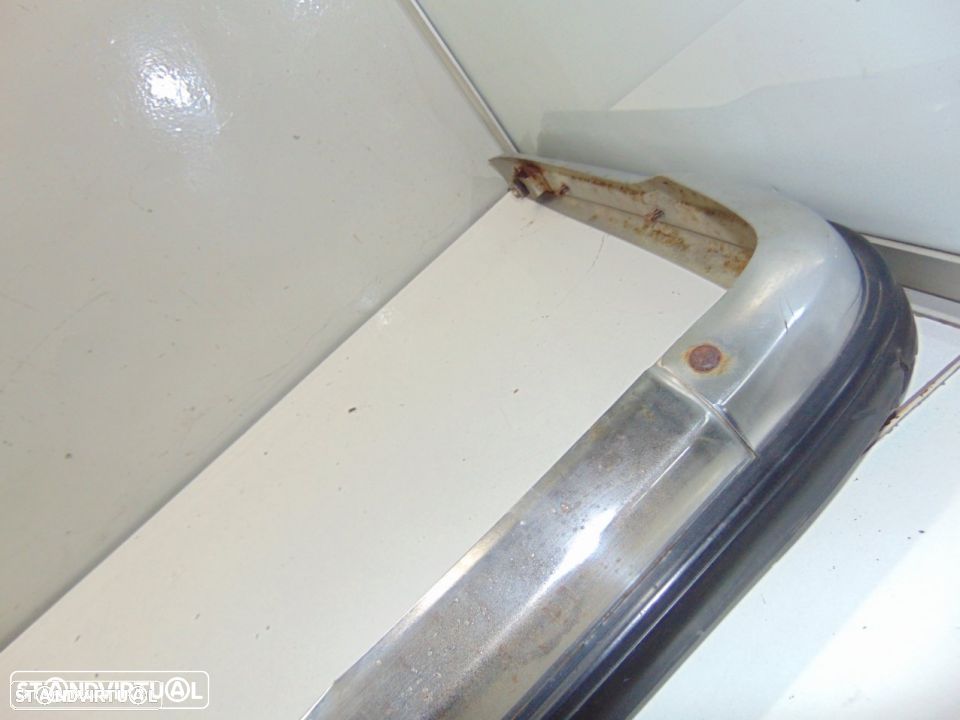 BMW E21 - pára-choques de trás - 5