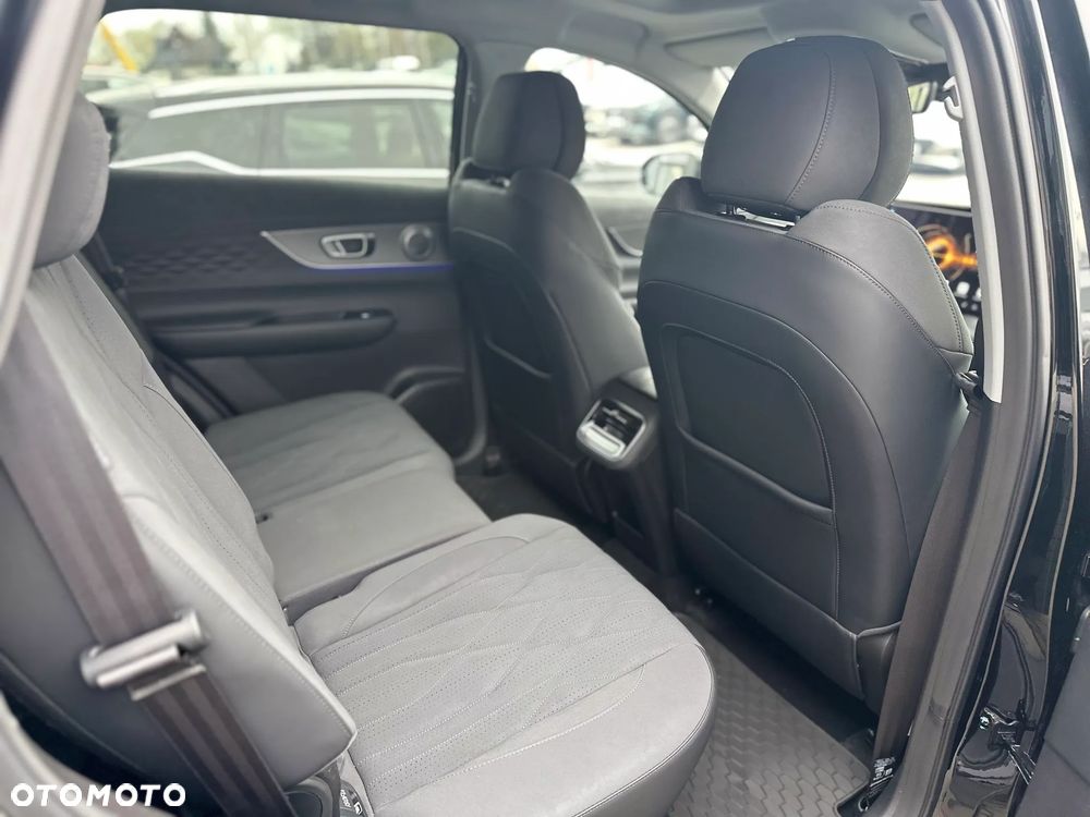 Chery Tiggo 8 1.5 T-GDI Super Hybrid Prestige DCT - 6