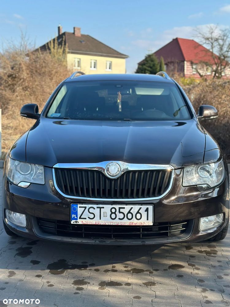 Skoda Superb 2.0 TDI Elegance - 4