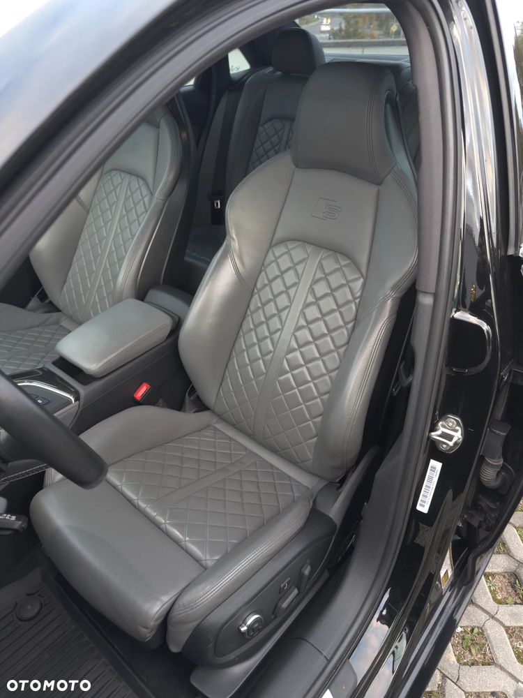 Audi S4 Limousine - 8