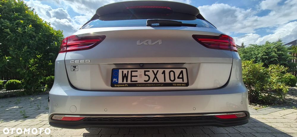 Kia Ceed 1.5 T-GDI M - 10