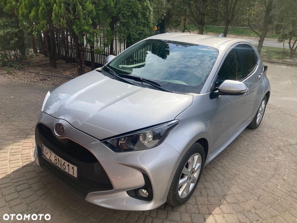 Toyota Yaris 1.5 Comfort - 2