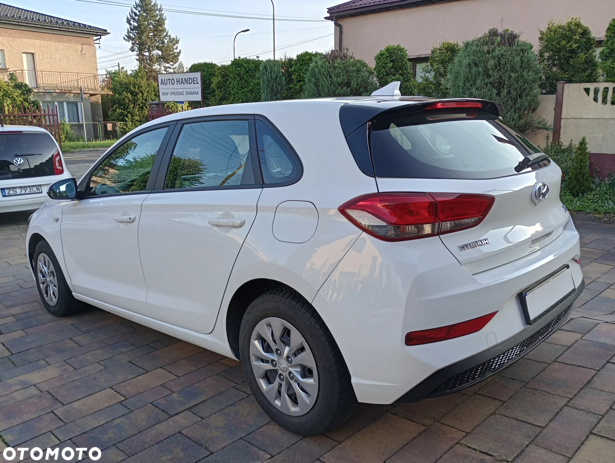 Hyundai i30 1.5 DPI Classic + - 8