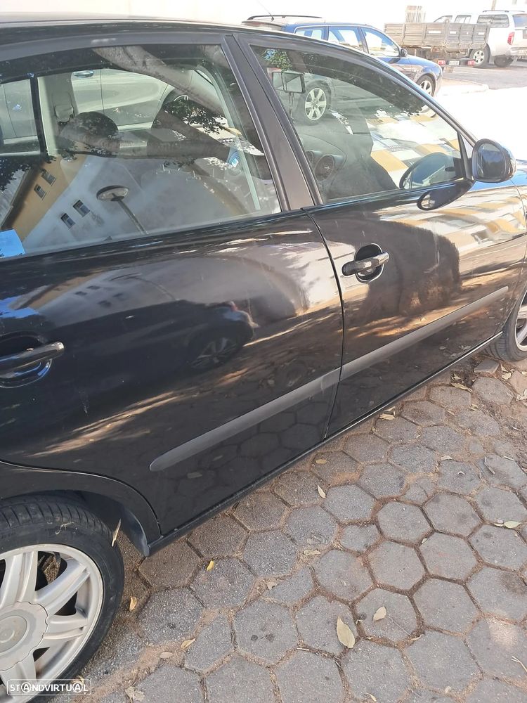 SEAT Ibiza 1.4 TDi Passion - 4