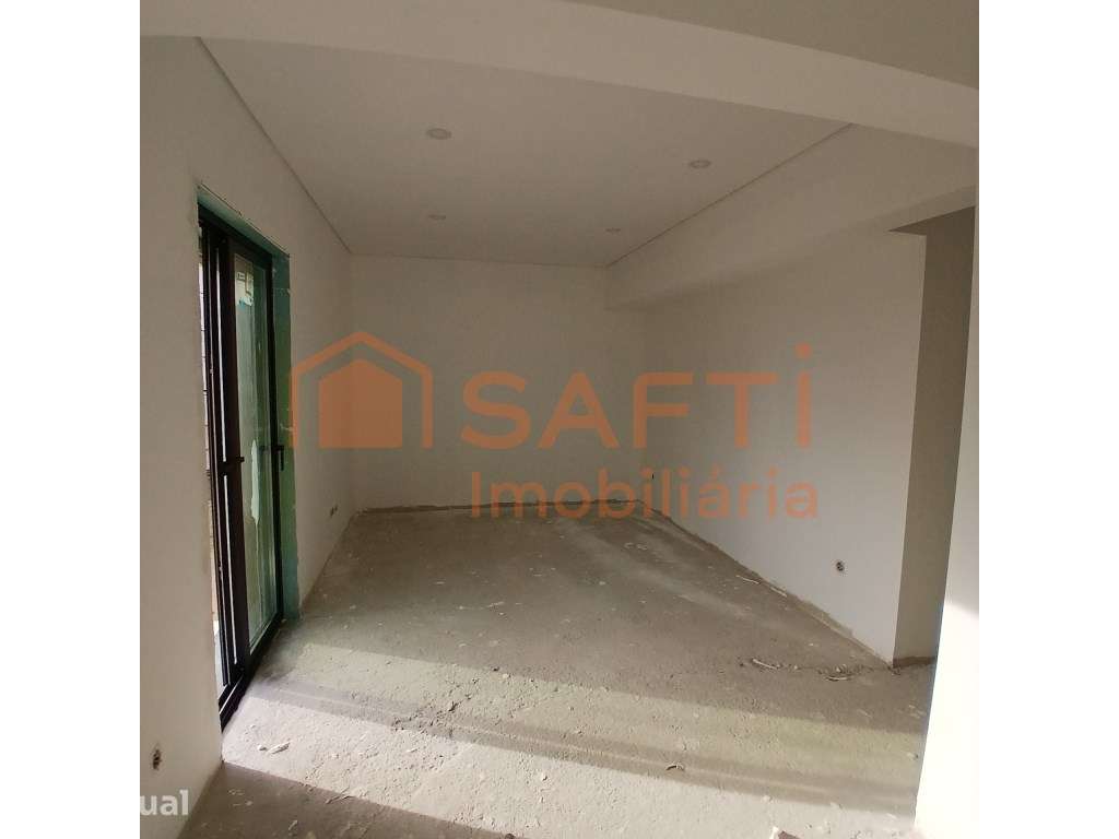 Apartamento T2 em Almada - Grande imagem: 4/6