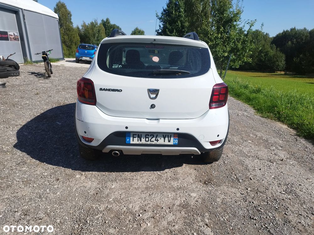Dacia Sandero Stepway Blue dCi 95 Celebration - 5