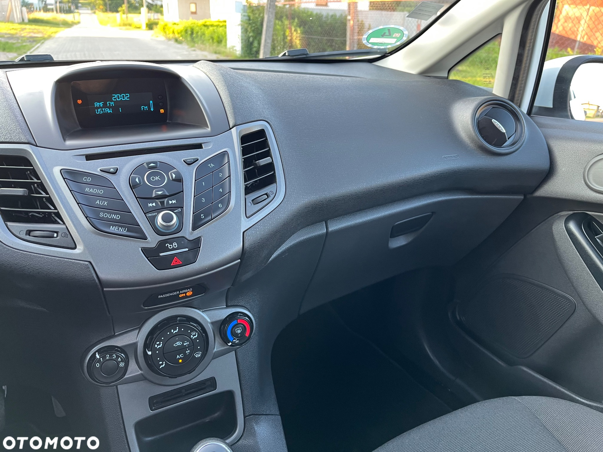 Ford Fiesta 1.25 Ambiente - 25