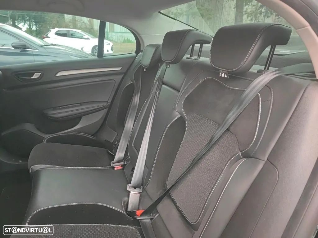 Renault Mégane Grand Coupe 1.5 Blue dCi Executive - 5