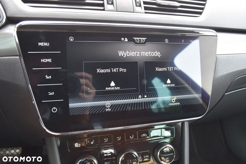 Skoda Superb 2.0 TDI SCR Style DSG - 21