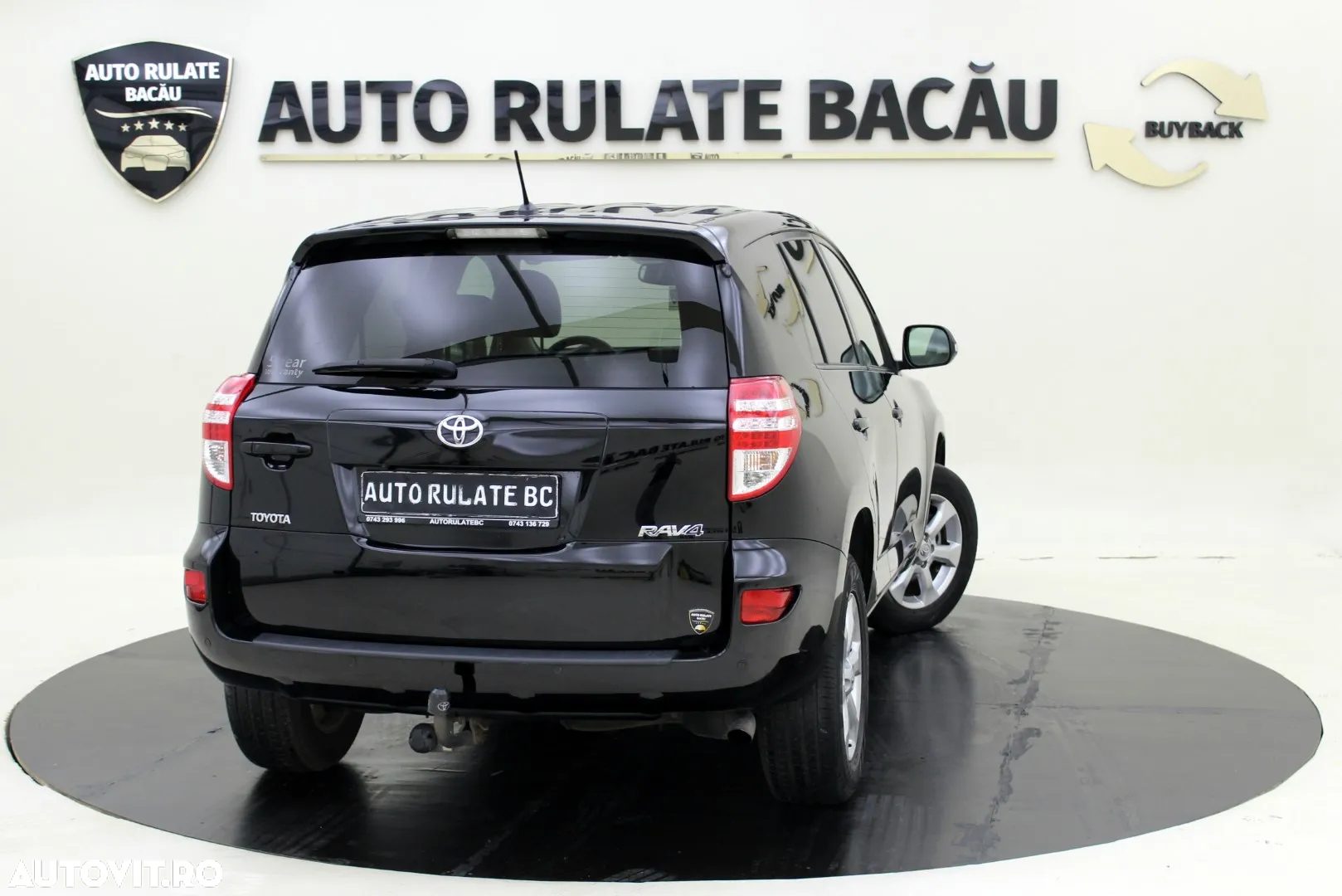 Toyota RAV4 - 6