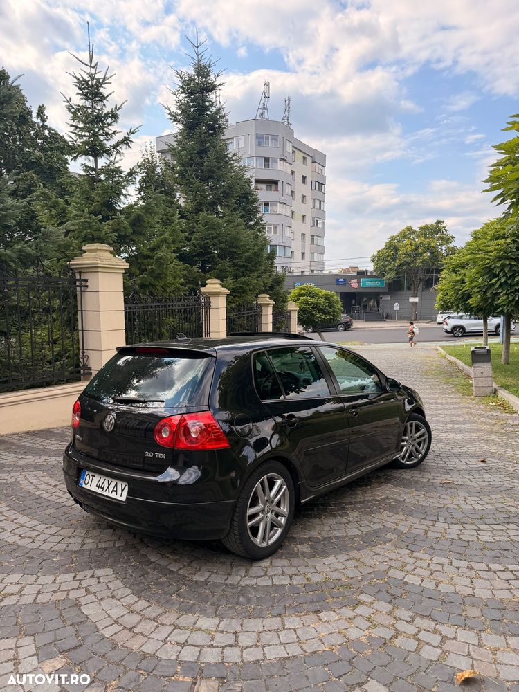 Volkswagen Golf 2.0 TDI DPF GT Sport - 3