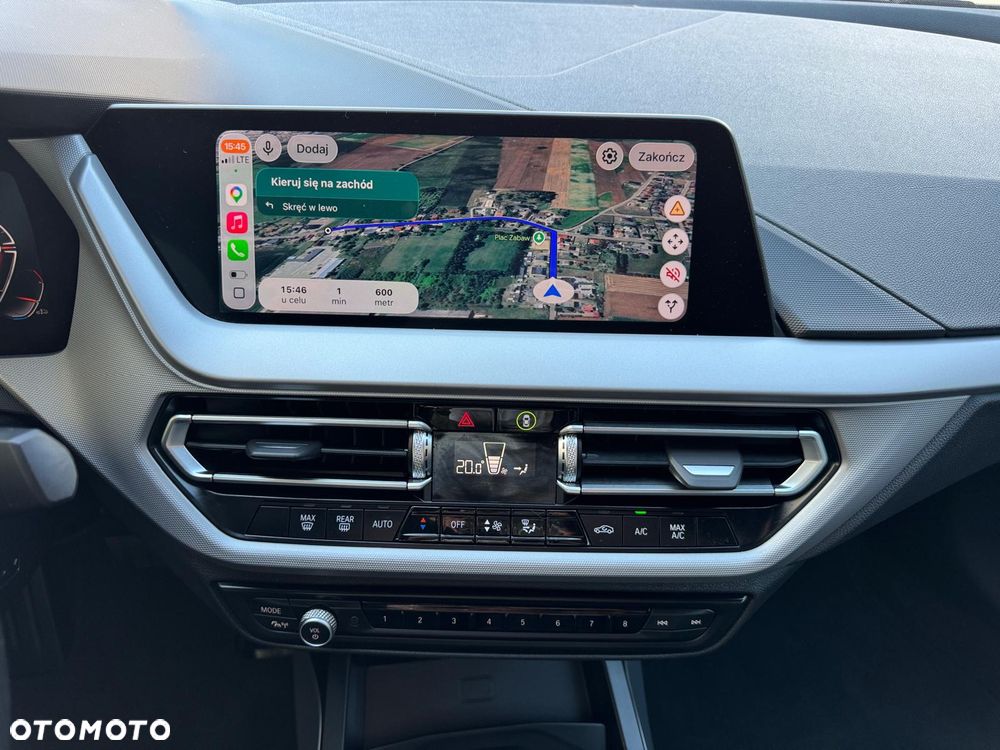 BMW Seria 2 220i Advantage sport - 30