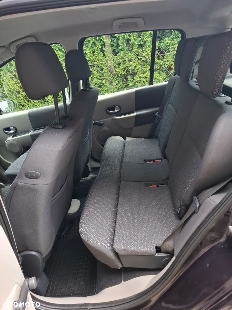 Renault Modus 1.2 16V Expression - 8