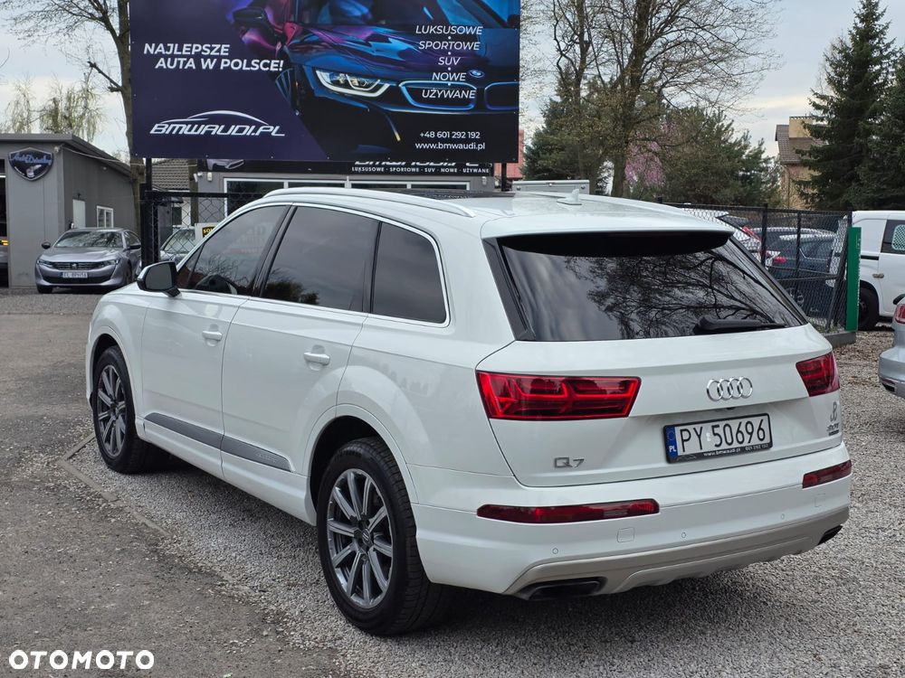 Audi Q7 3.0 TFSI Quattro Tiptronic - 5