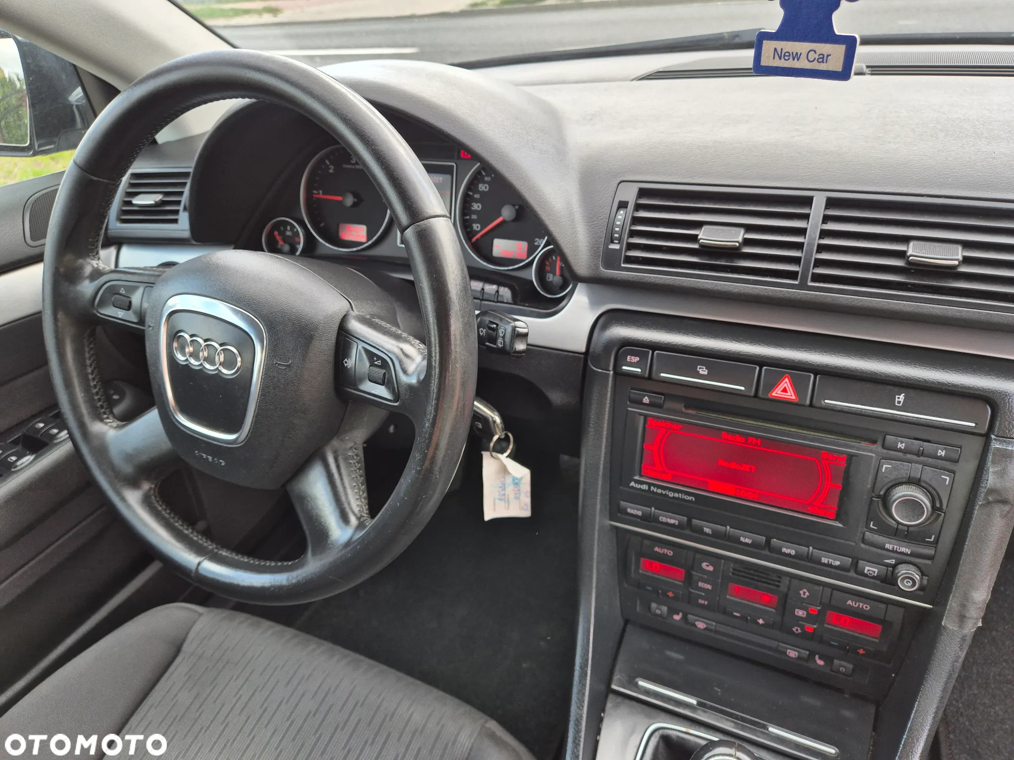 Audi A4 Avant 2.0 TDI - 6