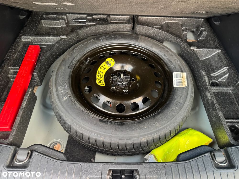 Ford Kuga 1.5 EcoBoost FWD Trend - 26