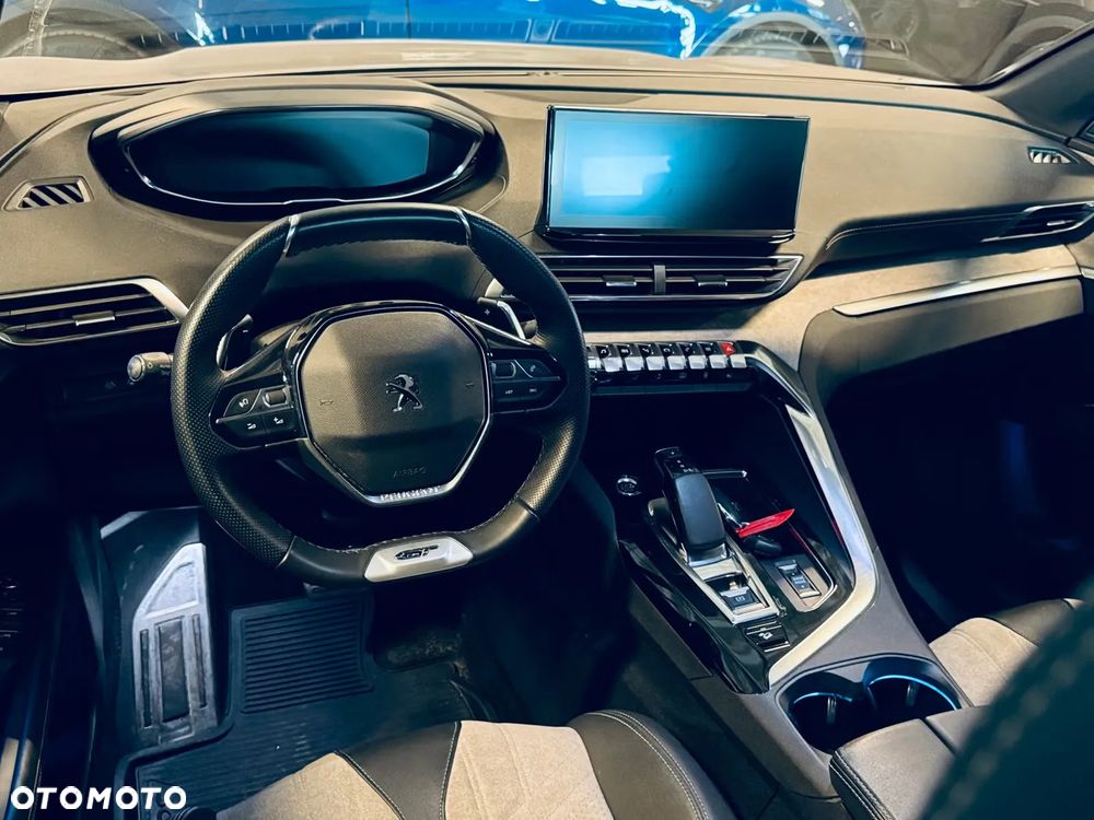 Peugeot 3008 1.6 PureTech HYbrid4 GT S&S EAT8 - 10