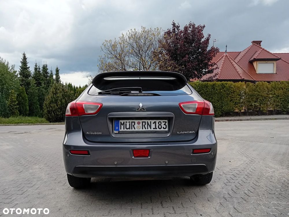 Mitsubishi Lancer 1.8 Intense - 9