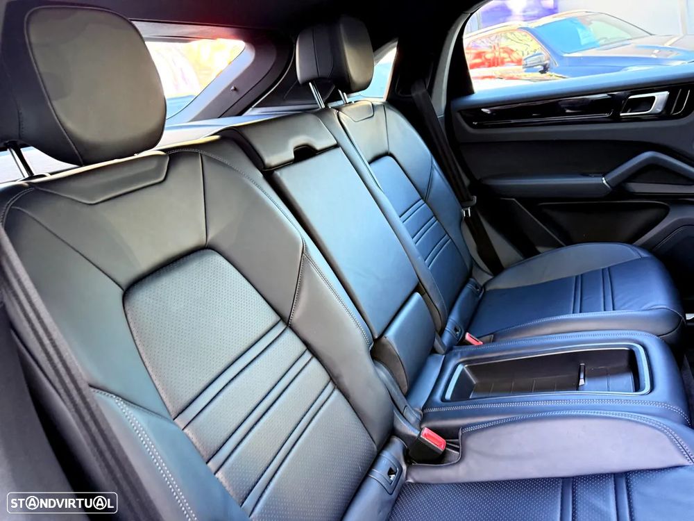 Porsche Cayenne E-Hybrid Tiptronic S - 33