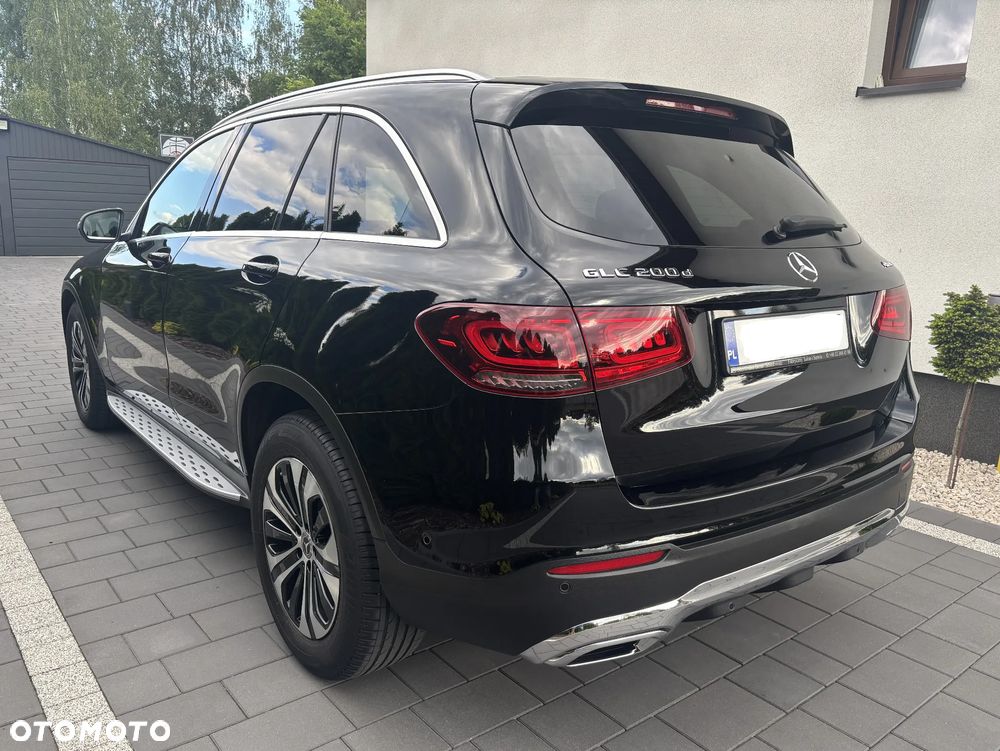 Mercedes-Benz GLC 200 d 4-Matic - 3