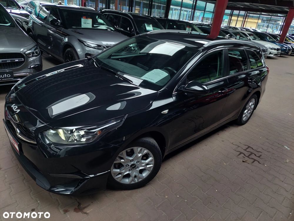 Kia Ceed 1.5 T-GDI M - 6