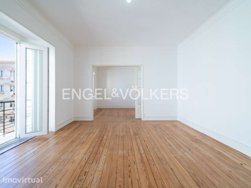 T3 Totalmente Remodelado no Areeiro - Grande imagem: 2/31