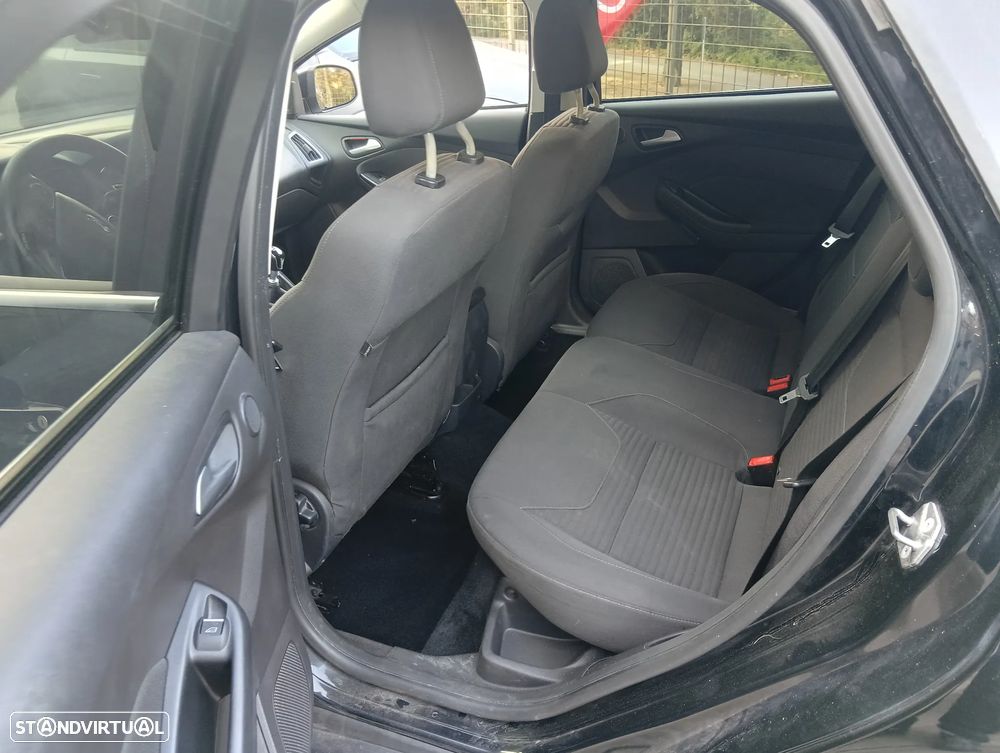 Ford Focus SW 1.0 SCTi Titanium Best - 28