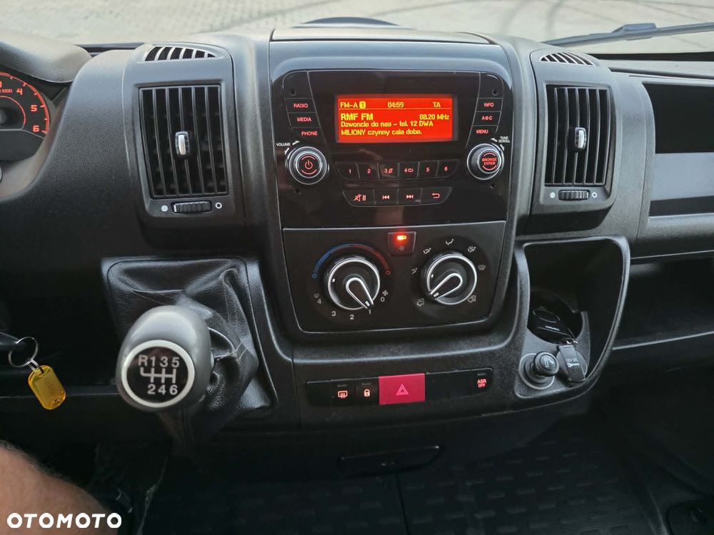Peugeot Boxer - 17