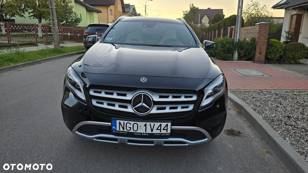Mercedes-Benz GLA 200 7G-DCT AMG Line - 7