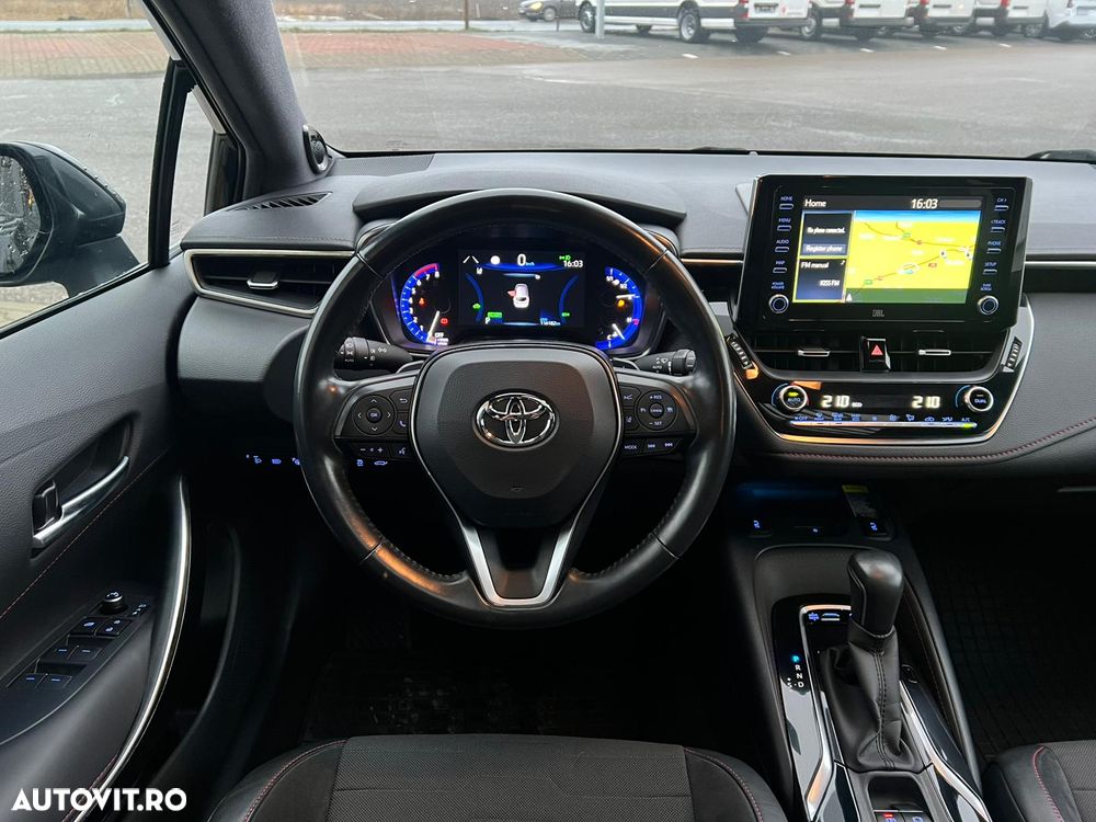 Toyota Corolla TS 2.0 184cp Hybrid Exclusive - 11