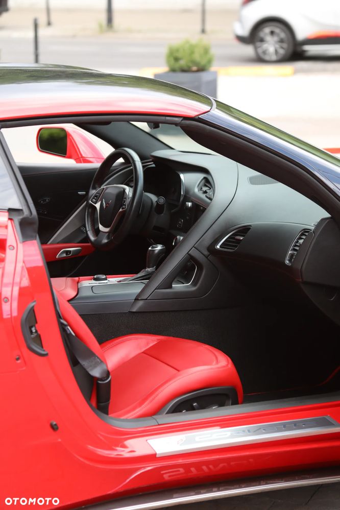 Chevrolet Corvette Stingray 2LT 6.2 V8 Automatik - 37