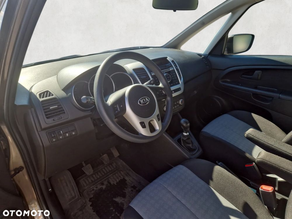 Kia Venga 1.4 M - 10