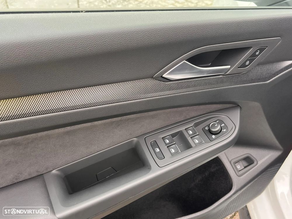 VW Golf 1.5 TSI e-Hybrid GTE DSG - 17