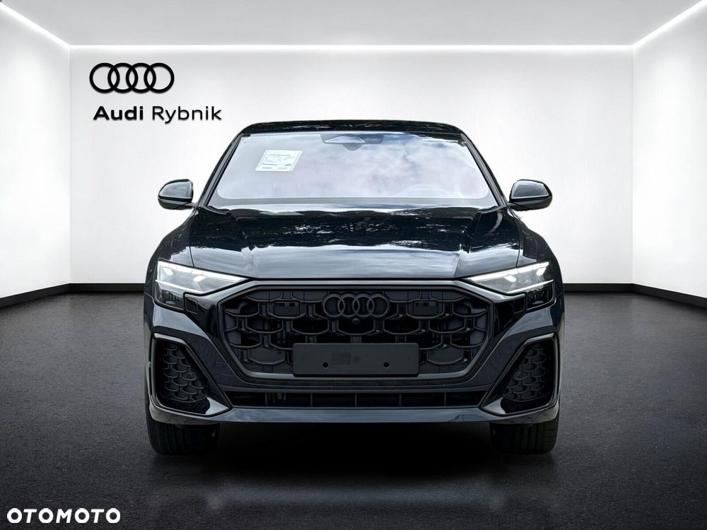Audi Q8 - 9