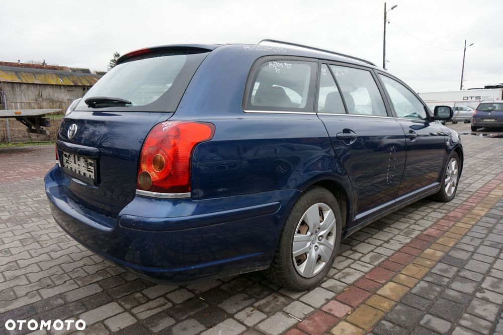 TOYOTA AVENSIS II T25 KOMBI 8P4 1.8 16V KM GRANATOWY na części - 5