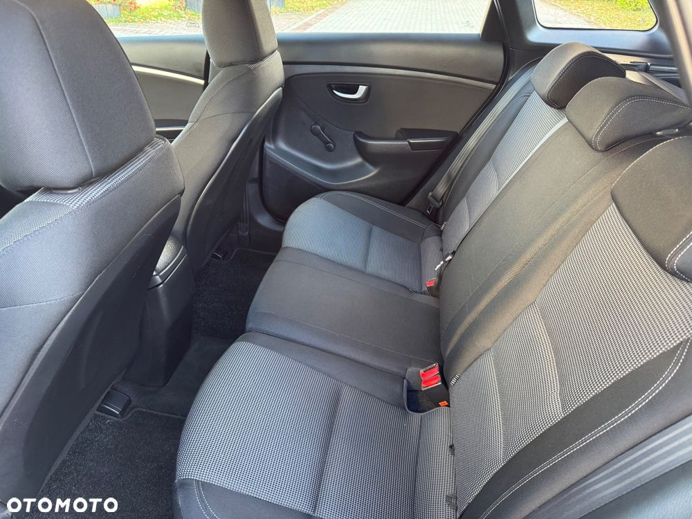 Hyundai i30 - 34