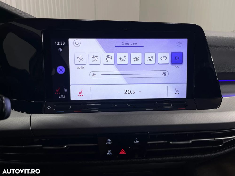 Volkswagen Golf 1.5 eTSI ACT DSG MHEV Life - 20