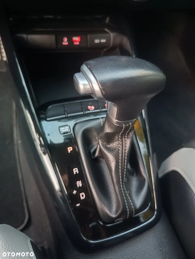 Kia Stonic 1.0 T-GDI DCT OPF Platinum Edition - 9