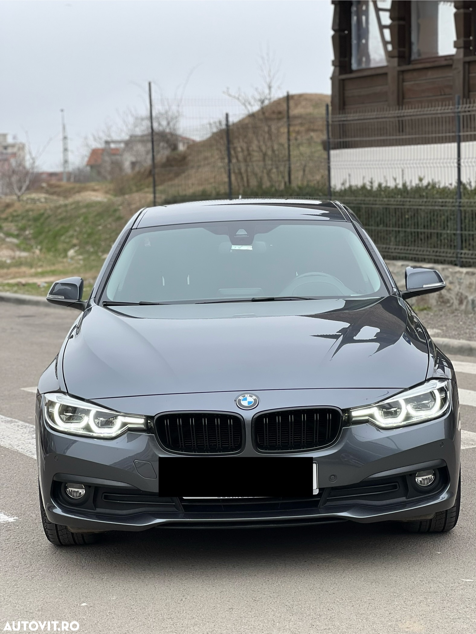 BMW Seria 3 318d Aut. - 3