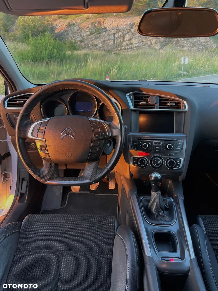Citroën C4 1.6 VTi Exclusive - 12