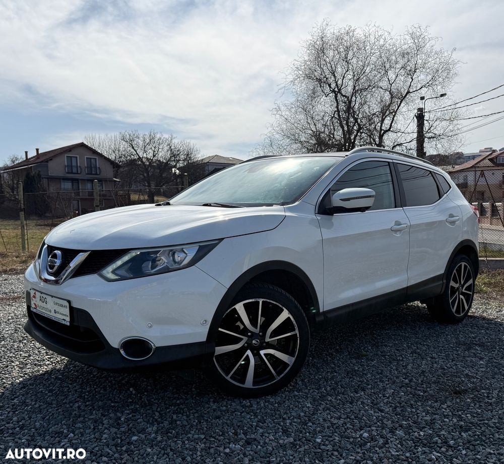 Nissan Qashqai 1.6 DCI TEKNA+ - 1