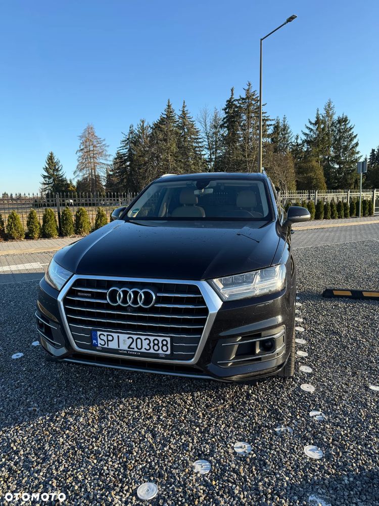 Audi Q7 - 2
