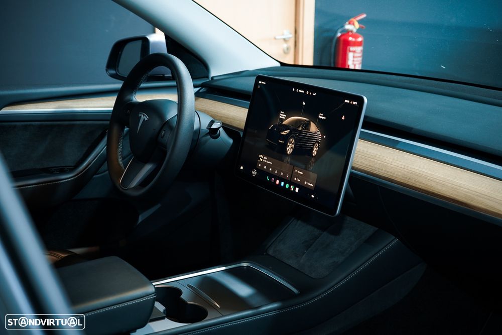 Tesla Model Y Tração Traseira - 8