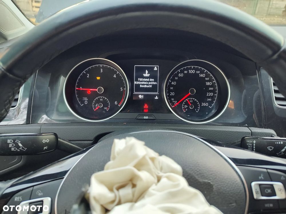 Volkswagen Golf 1.6 TDI (BlueMotion Technology) Comfortline - 16