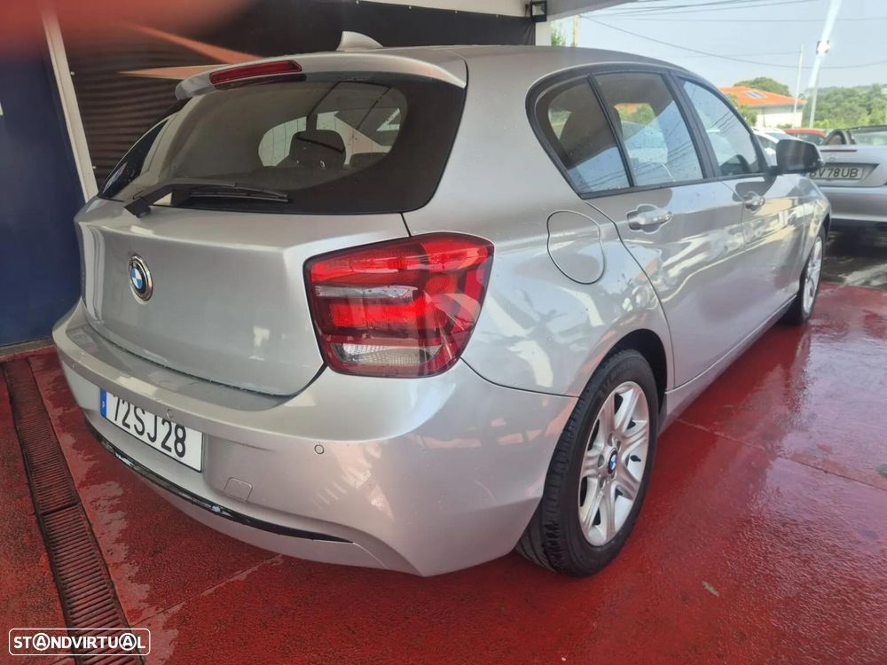 BMW 116 d Line Sport - 2