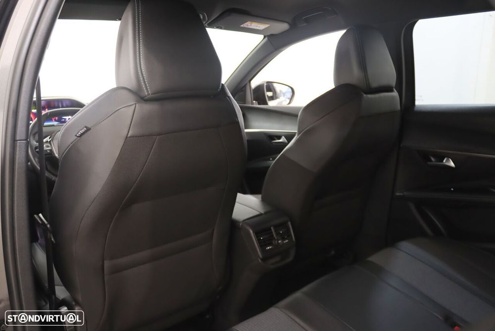 Peugeot 3008 1.2 PureTech Allure - 8