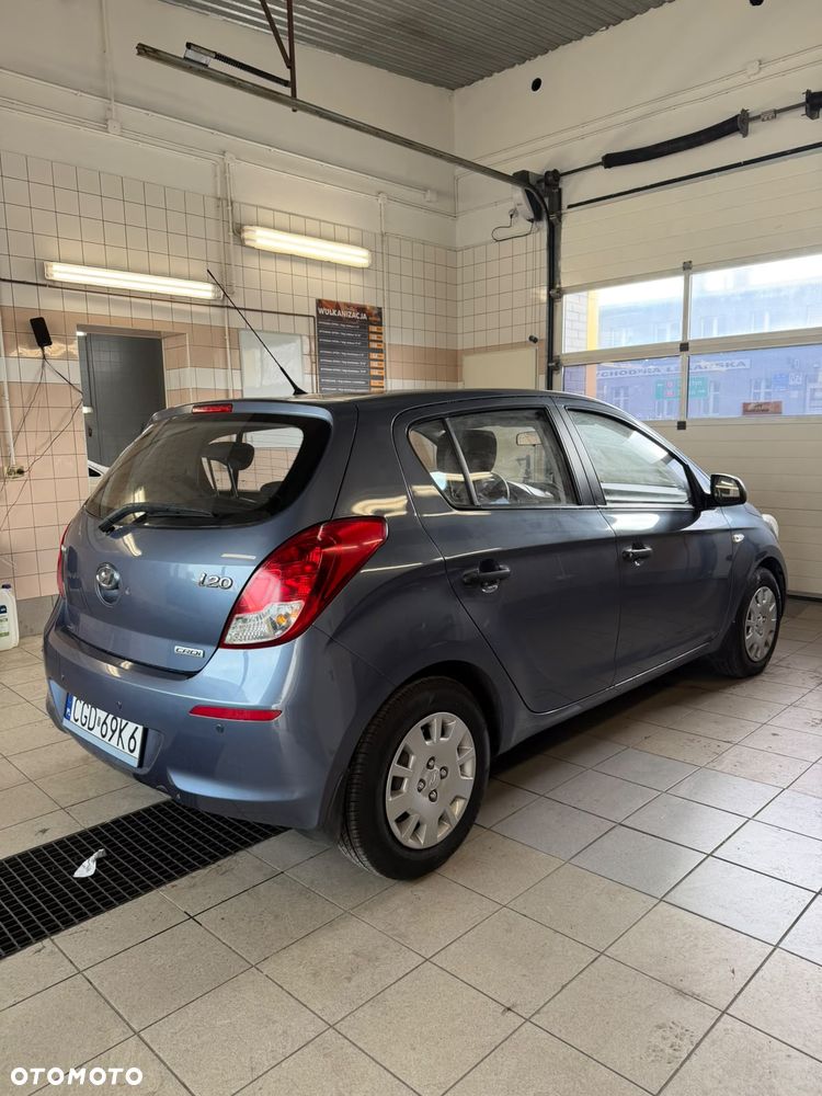 Hyundai i20 - 3