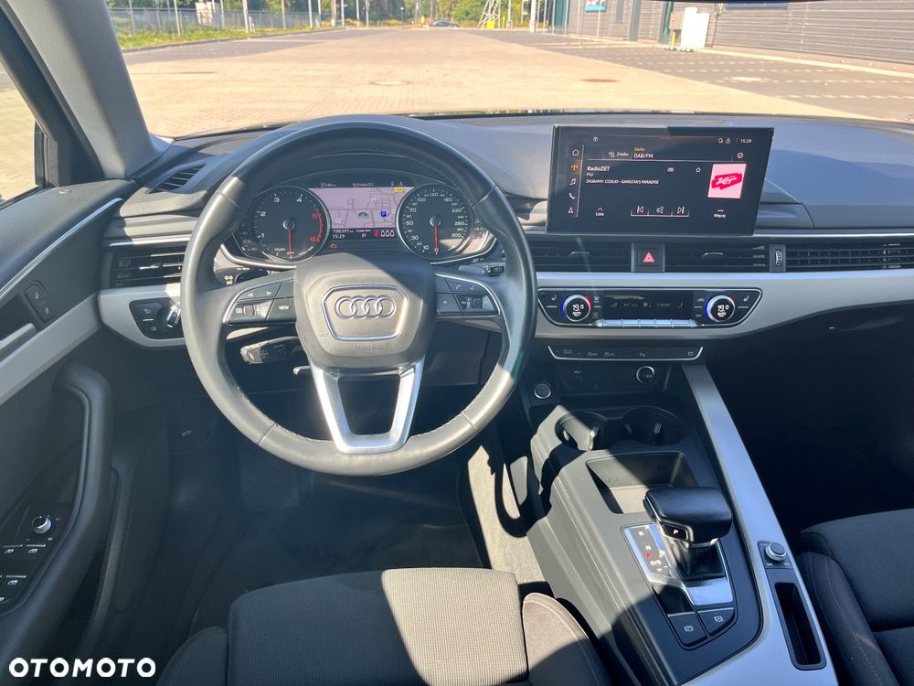 Audi A4 Avant 40 TDI S tronic - 10