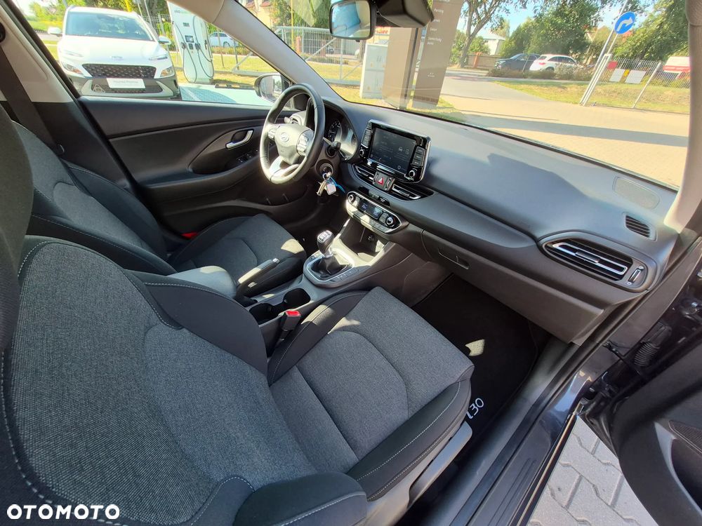Hyundai i30 1.5 T-GDI 48V Smart - 16